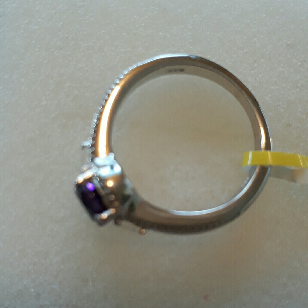 AMETHYST STERLING SILVER RING - Picture 3 of 3
